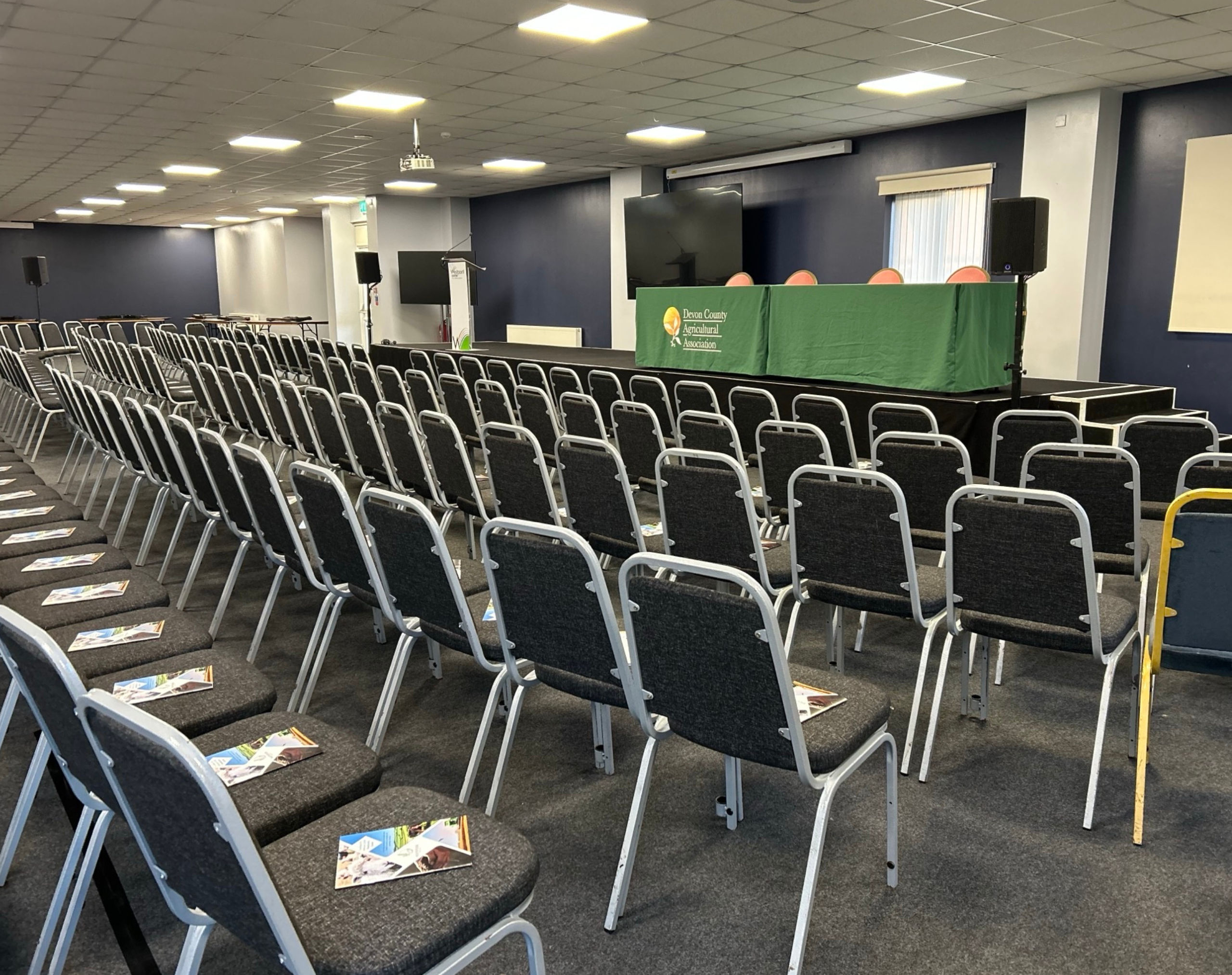 Conference Room Exeter (2560 x 2027 px) Conference Room Exeter (2560 x 2027 px)